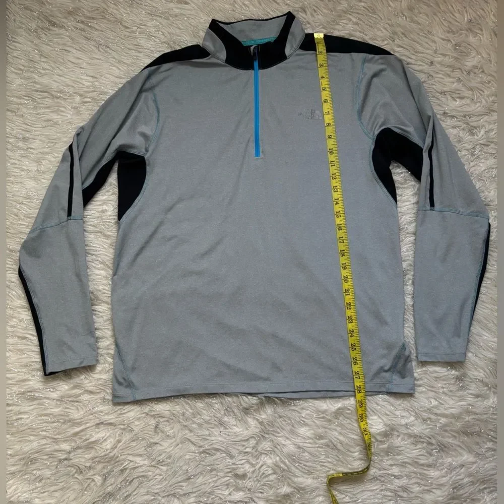 The North Face Black/Gray and Teal Men’s Pullover Mountain Athletic Tee Size L/G